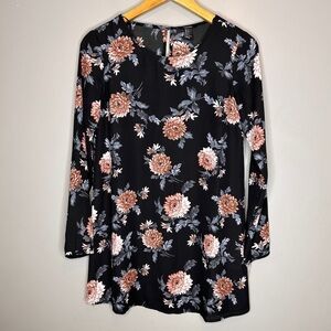 Forever 21 long sleeve floral mini dress